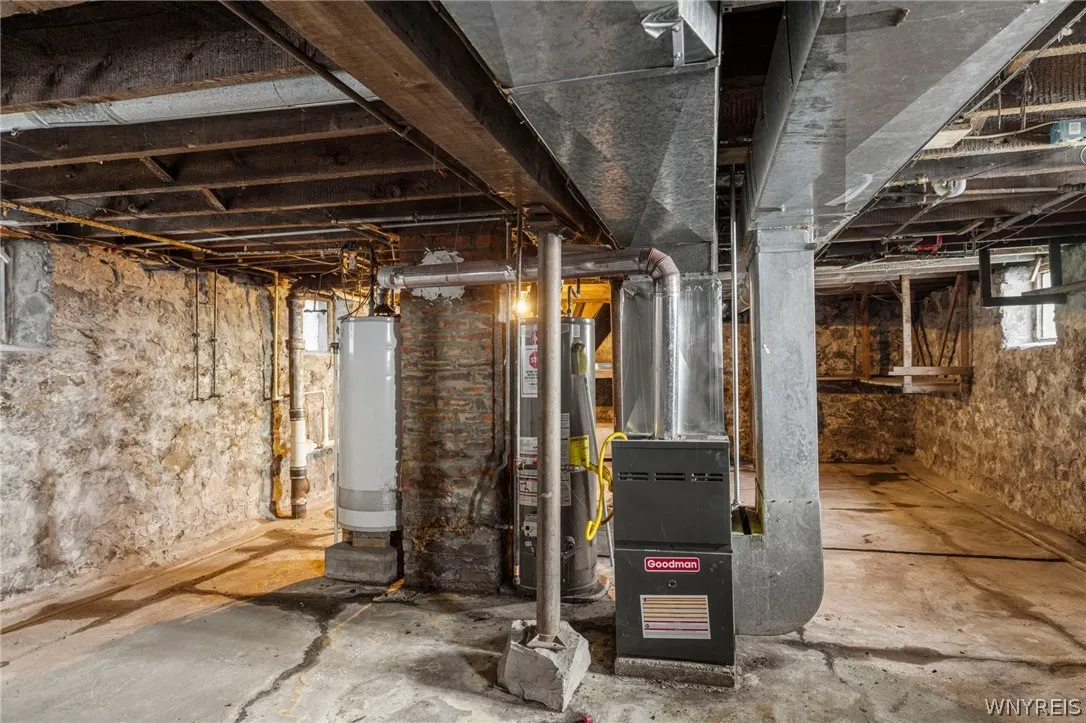 66 Lewis Street, Buffalo, New York 14206, Buffalo, New York 14206, 4 Bedrooms Bedrooms, ,2 BathroomsBathrooms,Residential,For Sale,66 Lewis Street, Buffalo, New York 14206,0,B1672084