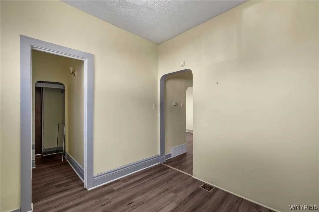 66 Lewis Street, Buffalo, New York 14206, Buffalo, New York 14206, 4 Bedrooms Bedrooms, ,2 BathroomsBathrooms,Residential,For Sale,66 Lewis Street, Buffalo, New York 14206,0,B1672084