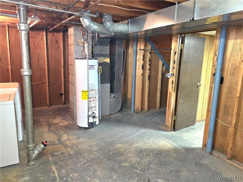 85 Regent Street, Buffalo, New York 14206, Buffalo, New York 14206, 3 Bedrooms Bedrooms, 7 Rooms Rooms,2 BathroomsBathrooms,Residential,For Sale,85 Regent Street, Buffalo, New York 14206,0,B1670589
