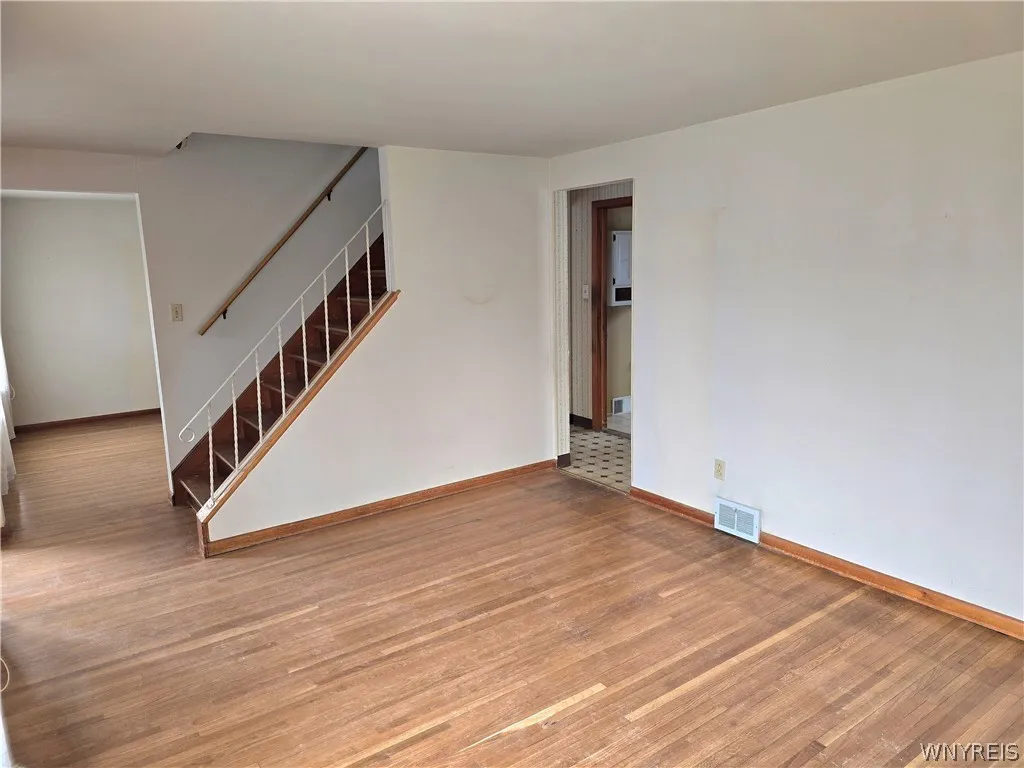 85 Regent Street, Buffalo, New York 14206, Buffalo, New York 14206, 3 Bedrooms Bedrooms, 7 Rooms Rooms,2 BathroomsBathrooms,Residential,For Sale,85 Regent Street, Buffalo, New York 14206,0,B1670589