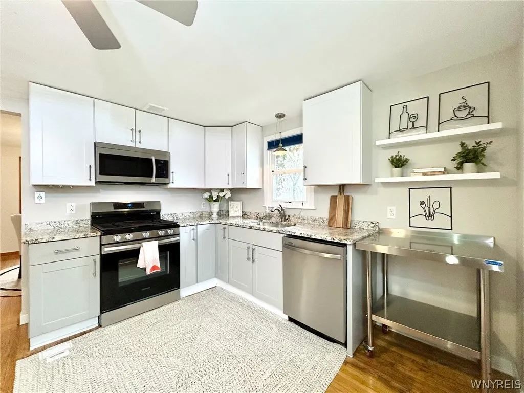 123 Cornell Avenue, Amherst, New York 14226, Amherst, New York 14226, 3 Bedrooms Bedrooms, 7 Rooms Rooms,2 BathroomsBathrooms,Residential,For Sale,123 Cornell Avenue, Amherst, New York 14226,0,B1672105
