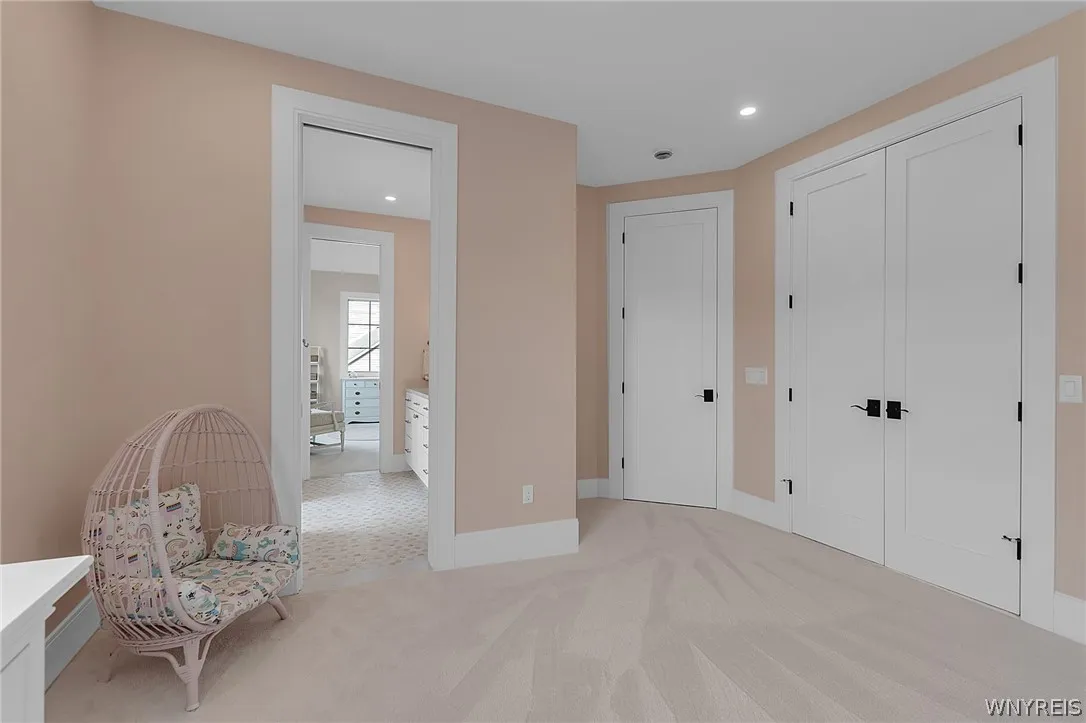 4975 Spaulding Drive, Clarence, New York 14031, Clarence, New York 14031, 5 Bedrooms Bedrooms, 11 Rooms Rooms,4 BathroomsBathrooms,Residential,For Sale,4975 Spaulding Drive, Clarence, New York 14031,0,B1671531