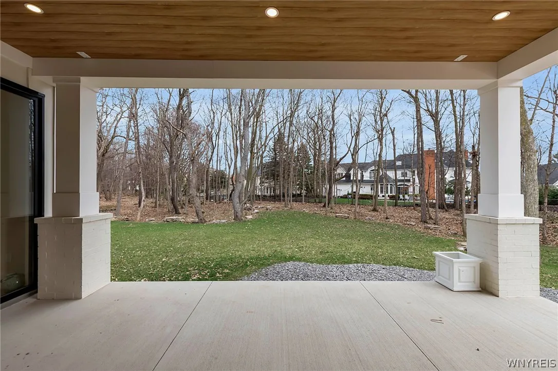 4975 Spaulding Drive, Clarence, New York 14031, Clarence, New York 14031, 5 Bedrooms Bedrooms, 11 Rooms Rooms,4 BathroomsBathrooms,Residential,For Sale,4975 Spaulding Drive, Clarence, New York 14031,0,B1671531