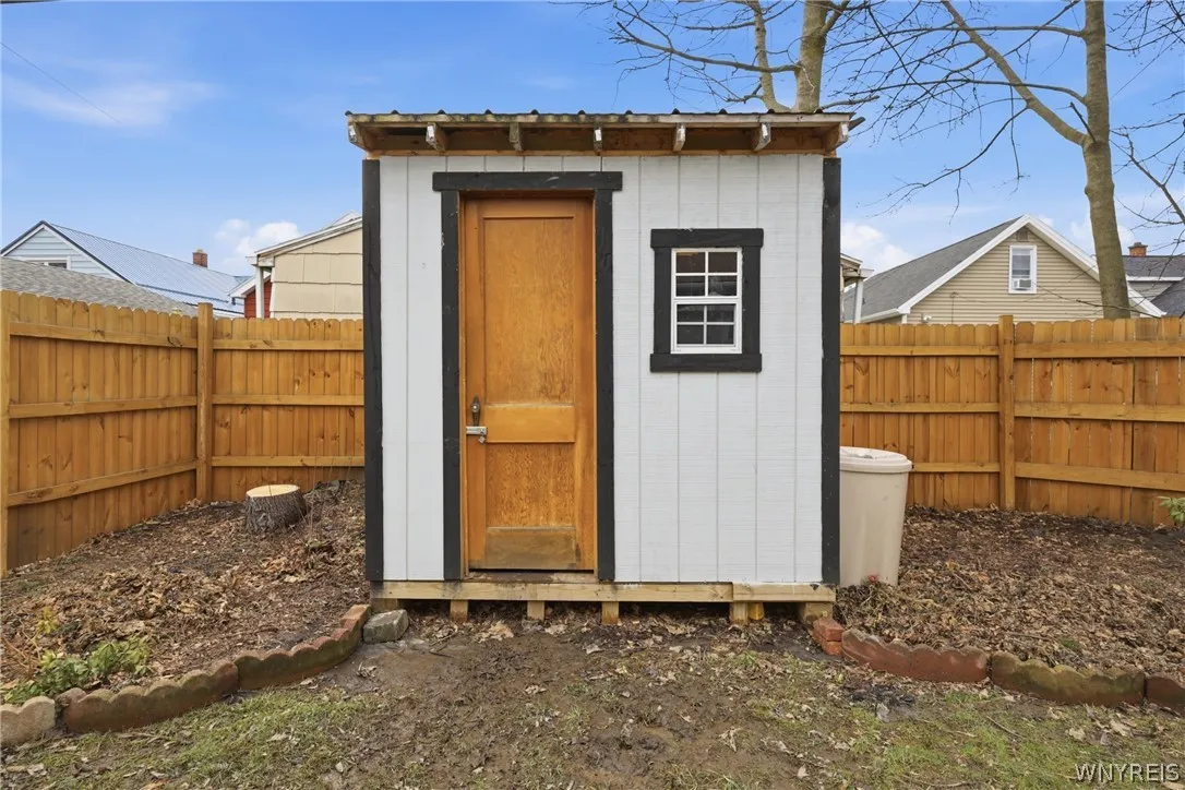161 Woodside Avenue, Buffalo, New York 14220, Buffalo, New York 14220, 3 Bedrooms Bedrooms, 5 Rooms Rooms,1 BathroomBathrooms,Residential,For Sale,161 Woodside Avenue, Buffalo, New York 14220,0,B1670009
