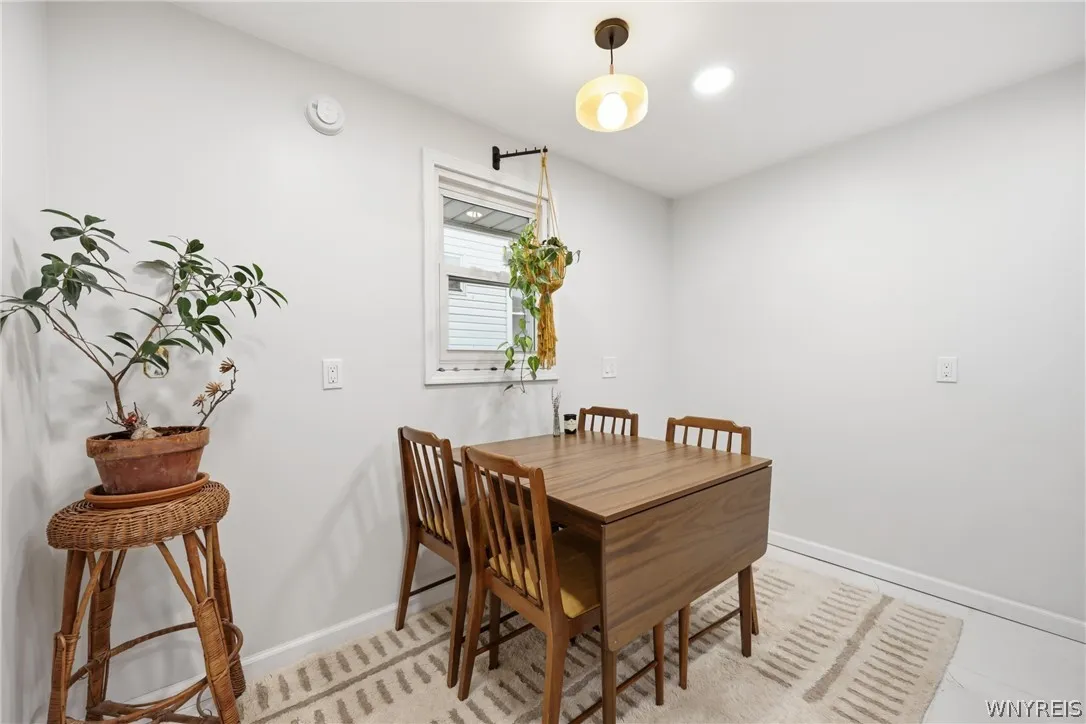 161 Woodside Avenue, Buffalo, New York 14220, Buffalo, New York 14220, 3 Bedrooms Bedrooms, 5 Rooms Rooms,1 BathroomBathrooms,Residential,For Sale,161 Woodside Avenue, Buffalo, New York 14220,0,B1670009