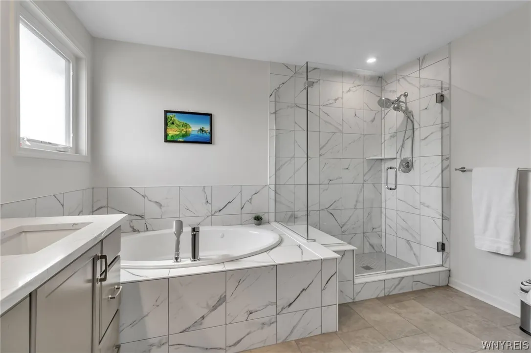 4665 Carlyes Court, Hamburg, New York 14075, Hamburg, New York 14075, 4 Bedrooms Bedrooms, 11 Rooms Rooms,2 BathroomsBathrooms,Residential,For Sale,4665 Carlyes Court, Hamburg, New York 14075,0,B1664614