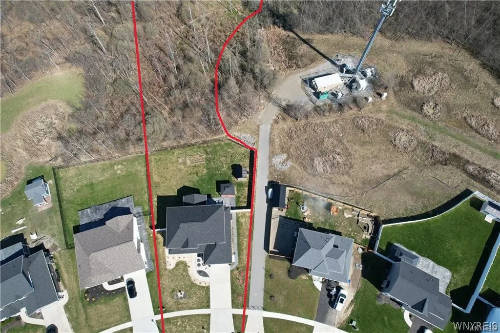 4665 Carlyes Court, Hamburg, New York 14075, Hamburg, New York 14075, 4 Bedrooms Bedrooms, 11 Rooms Rooms,2 BathroomsBathrooms,Residential,For Sale,4665 Carlyes Court, Hamburg, New York 14075,0,B1664614