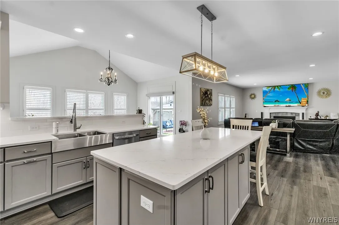 4665 Carlyes Court, Hamburg, New York 14075, Hamburg, New York 14075, 4 Bedrooms Bedrooms, 11 Rooms Rooms,2 BathroomsBathrooms,Residential,For Sale,4665 Carlyes Court, Hamburg, New York 14075,0,B1664614