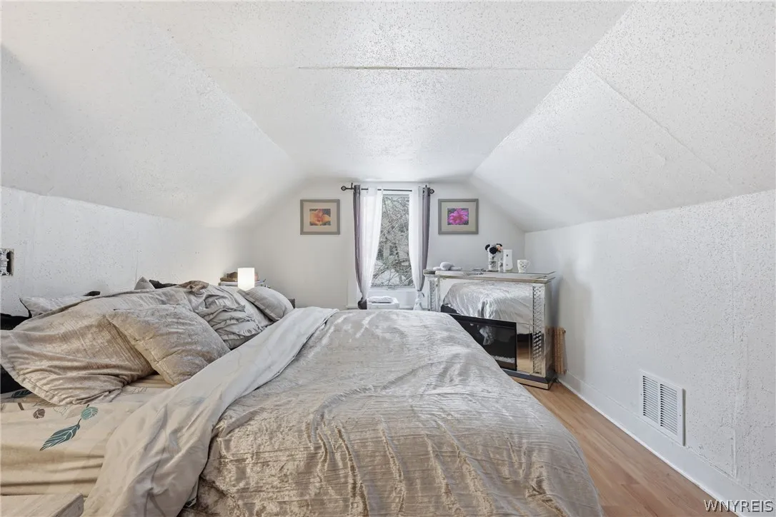 312 Cambridge Avenue, Buffalo, New York 14215, Buffalo, New York 14215, 3 Bedrooms Bedrooms, 9 Rooms Rooms,1 BathroomBathrooms,Residential,For Sale,312 Cambridge Avenue, Buffalo, New York 14215,0,B1671785