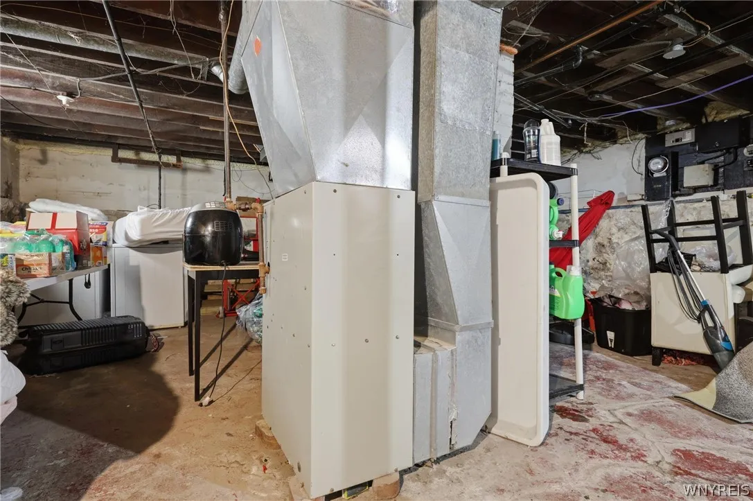 312 Cambridge Avenue, Buffalo, New York 14215, Buffalo, New York 14215, 3 Bedrooms Bedrooms, 9 Rooms Rooms,1 BathroomBathrooms,Residential,For Sale,312 Cambridge Avenue, Buffalo, New York 14215,0,B1671785