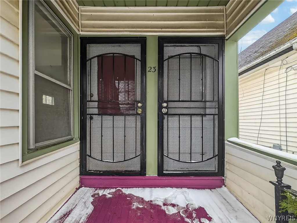 23 Humason Avenue, Buffalo, New York 14211, Buffalo, New York 14211, 5 Bedrooms Bedrooms, ,2 BathroomsBathrooms,Residential,For Sale,23 Humason Avenue, Buffalo, New York 14211,0,B1672222