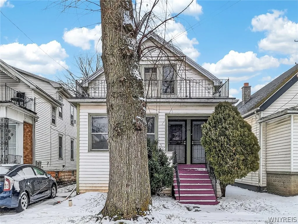 23 Humason Avenue, Buffalo, New York 14211, Buffalo, New York 14211, 5 Bedrooms Bedrooms, ,2 BathroomsBathrooms,Residential,For Sale,23 Humason Avenue, Buffalo, New York 14211,0,B1672222