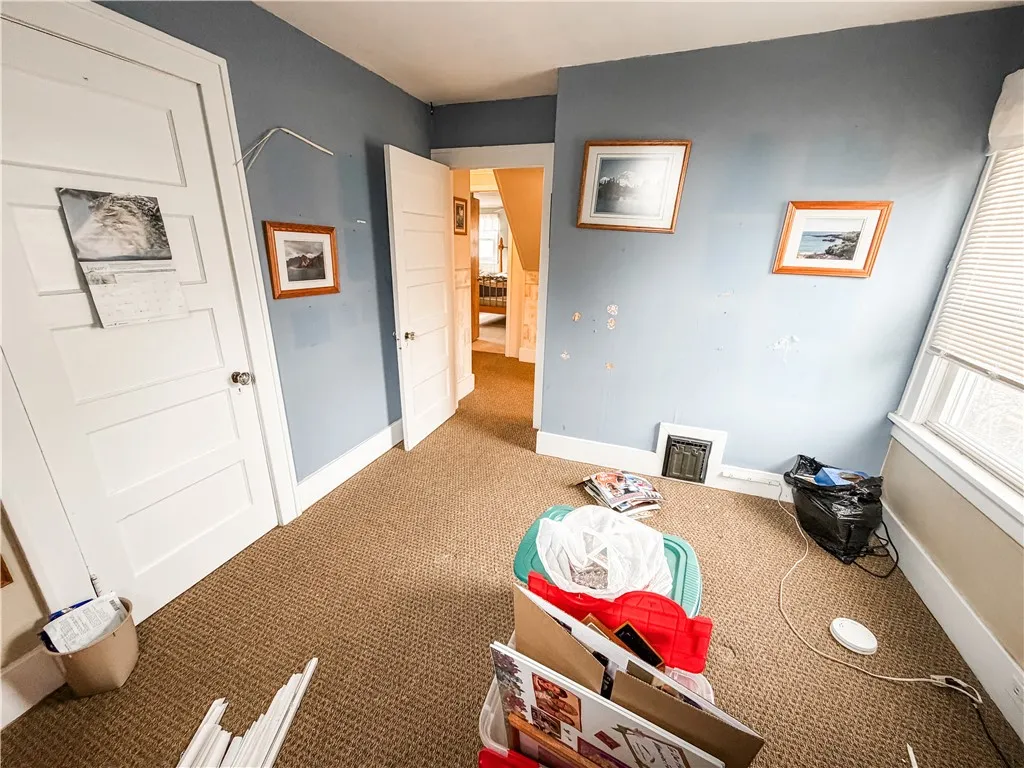 1 French Avenue, Owasco, New York 13021, Owasco, New York 13021, 3 Bedrooms Bedrooms, 7 Rooms Rooms,1 BathroomBathrooms,Residential,For Sale,1 French Avenue, Owasco, New York 13021,0,R1671601