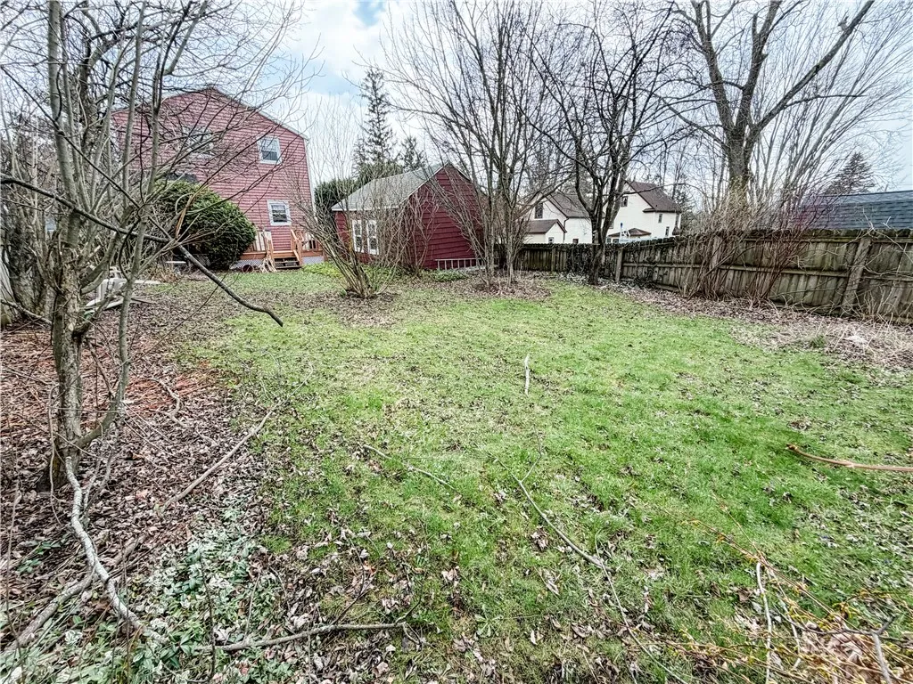 1 French Avenue, Owasco, New York 13021, Owasco, New York 13021, 3 Bedrooms Bedrooms, 7 Rooms Rooms,1 BathroomBathrooms,Residential,For Sale,1 French Avenue, Owasco, New York 13021,0,R1671601