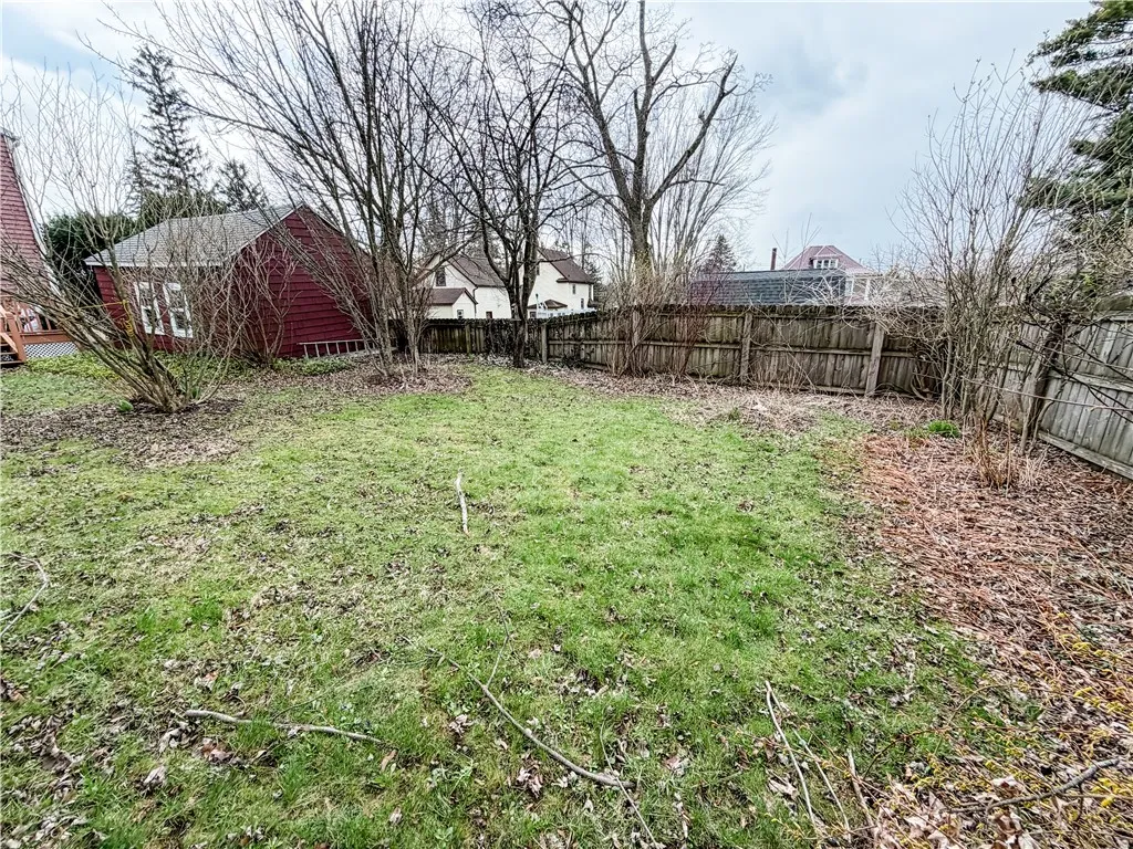 1 French Avenue, Owasco, New York 13021, Owasco, New York 13021, 3 Bedrooms Bedrooms, 7 Rooms Rooms,1 BathroomBathrooms,Residential,For Sale,1 French Avenue, Owasco, New York 13021,0,R1671601