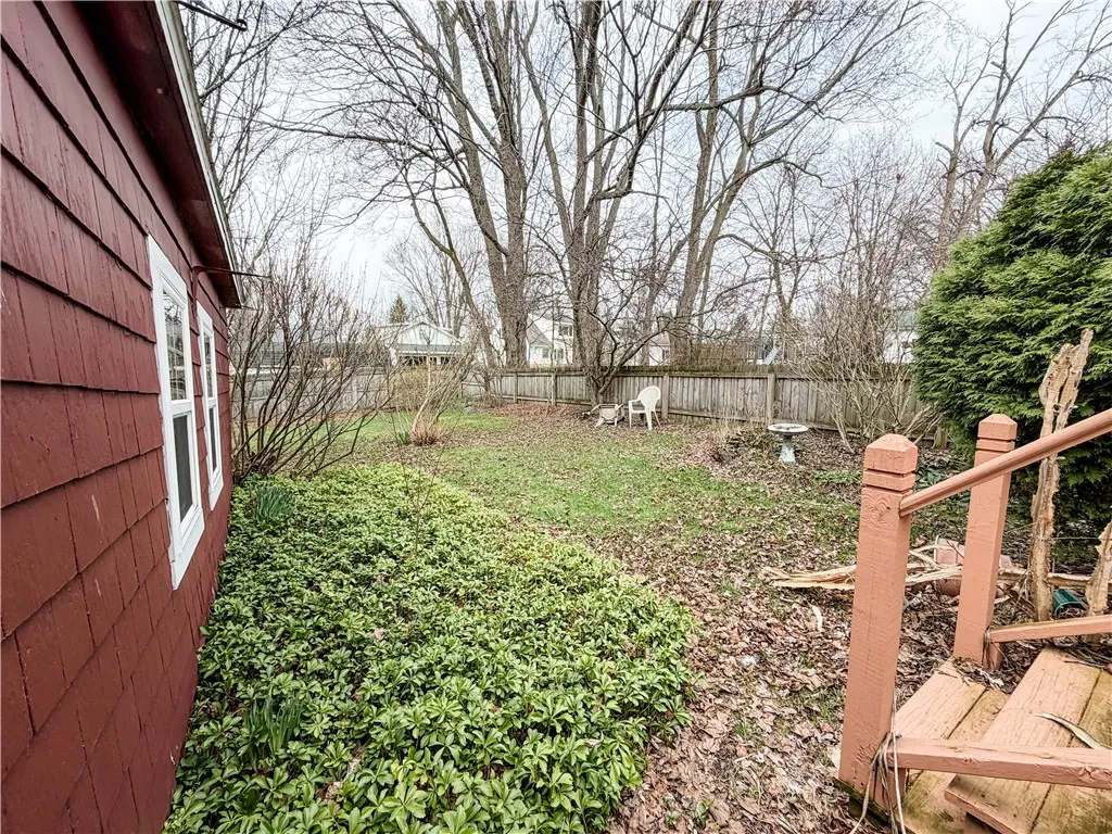 1 French Avenue, Owasco, New York 13021, Owasco, New York 13021, 3 Bedrooms Bedrooms, 7 Rooms Rooms,1 BathroomBathrooms,Residential,For Sale,1 French Avenue, Owasco, New York 13021,0,R1671601