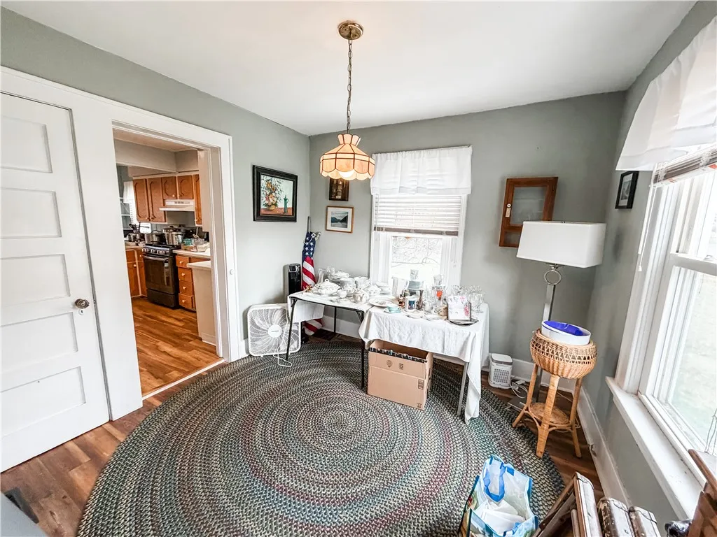 1 French Avenue, Owasco, New York 13021, Owasco, New York 13021, 3 Bedrooms Bedrooms, 7 Rooms Rooms,1 BathroomBathrooms,Residential,For Sale,1 French Avenue, Owasco, New York 13021,0,R1671601
