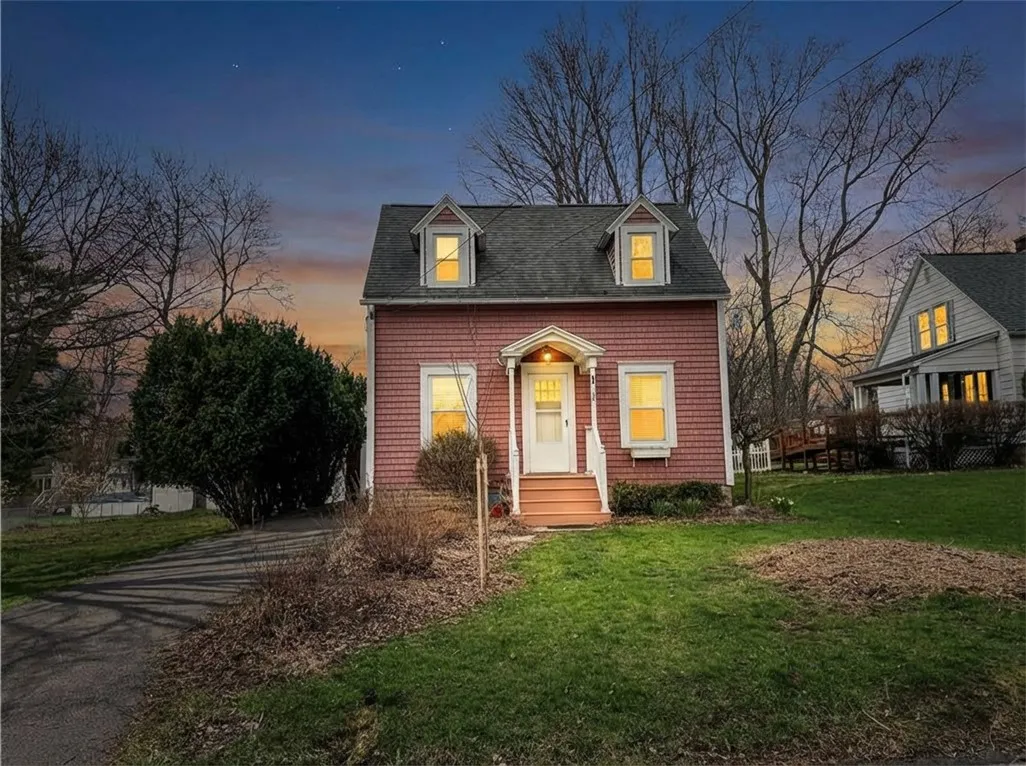 1 French Avenue, Owasco, New York 13021, Owasco, New York 13021, 3 Bedrooms Bedrooms, 7 Rooms Rooms,1 BathroomBathrooms,Residential,For Sale,1 French Avenue, Owasco, New York 13021,0,R1671601