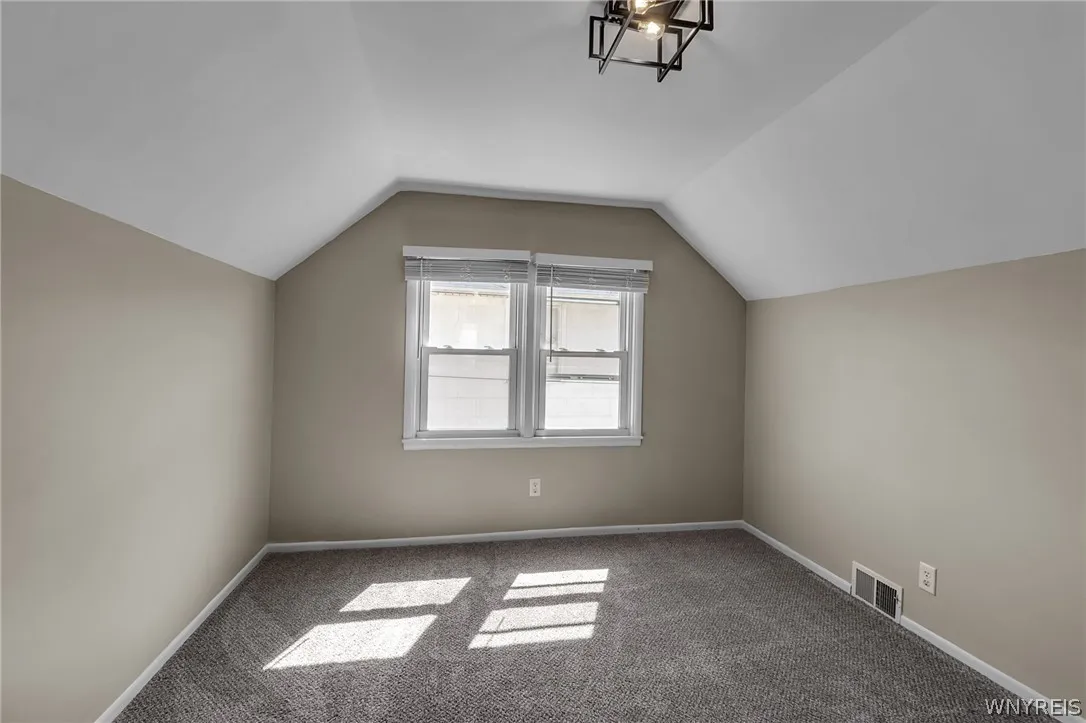 3006 Eggert Road, Tonawanda, New York 14150, Tonawanda, New York 14150, 3 Bedrooms Bedrooms, 7 Rooms Rooms,1 BathroomBathrooms,Residential,For Sale,3006 Eggert Road, Tonawanda, New York 14150,0,B1672242