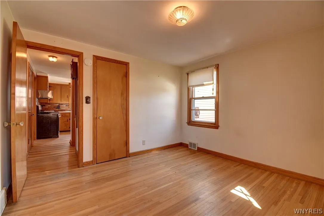 244 Renwood Avenue, Tonawanda, New York 14217, Tonawanda, New York 14217, 3 Bedrooms Bedrooms, 6 Rooms Rooms,1 BathroomBathrooms,Residential,For Sale,244 Renwood Avenue, Tonawanda, New York 14217,0,B1671234