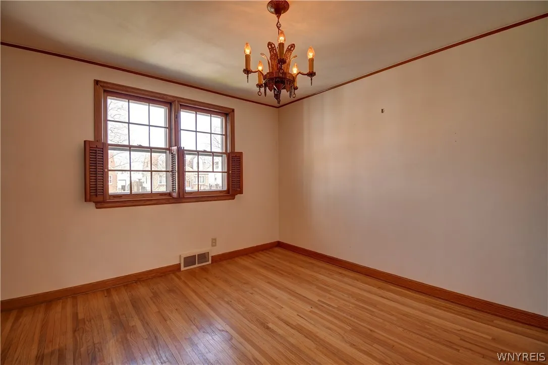 244 Renwood Avenue, Tonawanda, New York 14217, Tonawanda, New York 14217, 3 Bedrooms Bedrooms, 6 Rooms Rooms,1 BathroomBathrooms,Residential,For Sale,244 Renwood Avenue, Tonawanda, New York 14217,0,B1671234