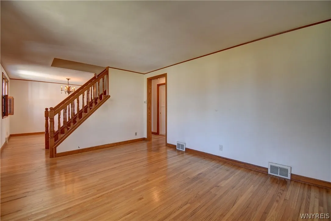 244 Renwood Avenue, Tonawanda, New York 14217, Tonawanda, New York 14217, 3 Bedrooms Bedrooms, 6 Rooms Rooms,1 BathroomBathrooms,Residential,For Sale,244 Renwood Avenue, Tonawanda, New York 14217,0,B1671234
