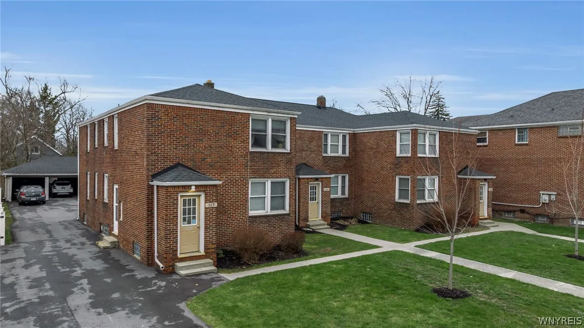 367 Potters Road 365, West Seneca, New York 14220, West Seneca, New York 14220, 6 Bedrooms Bedrooms, ,Multi Family,For Sale,367 Potters Road 365, West Seneca, New York 14220,0,B1672073