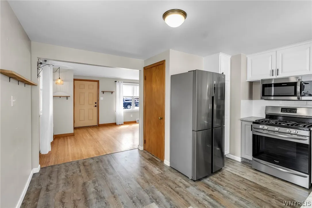 394 Linwood Avenue, North Tonawanda, New York 1412, North Tonawanda, New York 14120, 3 Bedrooms Bedrooms, 5 Rooms Rooms,2 BathroomsBathrooms,Residential,For Sale,394 Linwood Avenue, North Tonawanda, New York 1412,0,B1672371