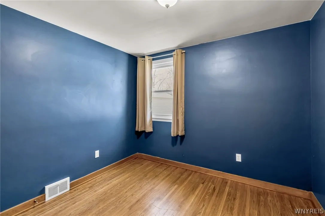 394 Linwood Avenue, North Tonawanda, New York 1412, North Tonawanda, New York 14120, 3 Bedrooms Bedrooms, 5 Rooms Rooms,2 BathroomsBathrooms,Residential,For Sale,394 Linwood Avenue, North Tonawanda, New York 1412,0,B1672371