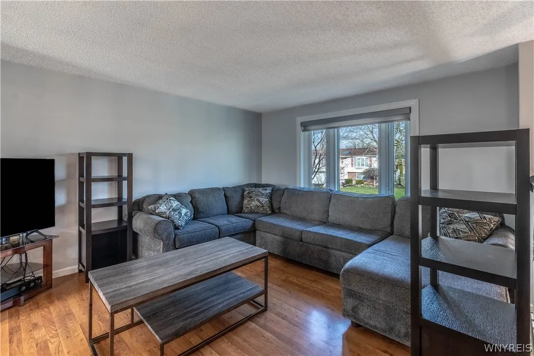 855 Fairmont Avenue, North Tonawanda, New York 141, North Tonawanda, New York 14120, 4 Bedrooms Bedrooms, 6 Rooms Rooms,2 BathroomsBathrooms,Residential,For Sale,855 Fairmont Avenue, North Tonawanda, New York 141,0,B1670908