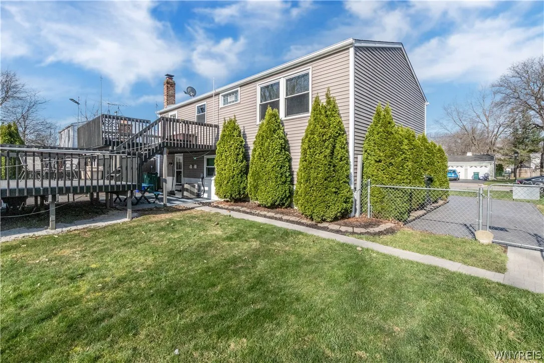 855 Fairmont Avenue, North Tonawanda, New York 141, North Tonawanda, New York 14120, 4 Bedrooms Bedrooms, 6 Rooms Rooms,2 BathroomsBathrooms,Residential,For Sale,855 Fairmont Avenue, North Tonawanda, New York 141,0,B1670908