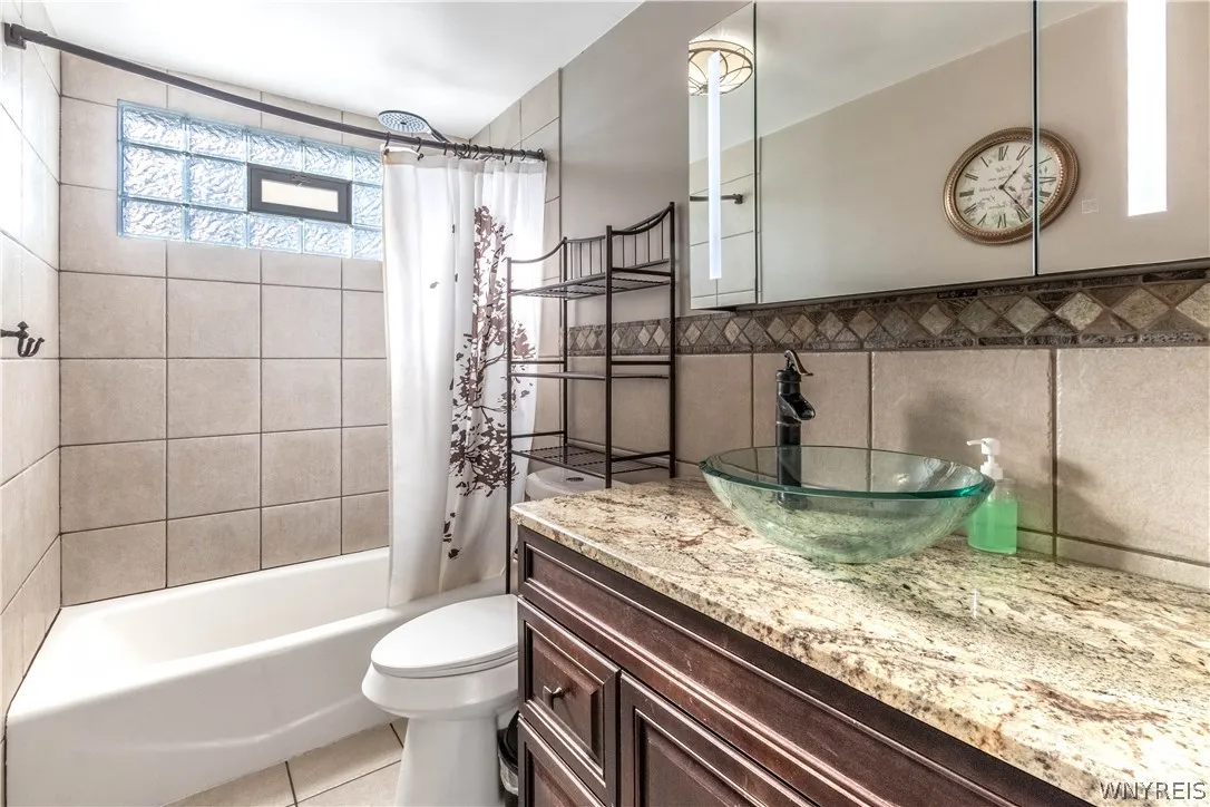 855 Fairmont Avenue, North Tonawanda, New York 141, North Tonawanda, New York 14120, 4 Bedrooms Bedrooms, 6 Rooms Rooms,2 BathroomsBathrooms,Residential,For Sale,855 Fairmont Avenue, North Tonawanda, New York 141,0,B1670908