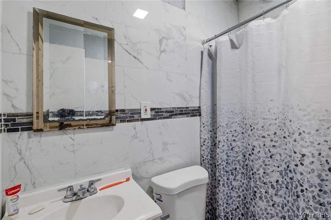 198 Grape Street, Buffalo, New York 14204, Buffalo, New York 14204, 4 Bedrooms Bedrooms, 8 Rooms Rooms,1 BathroomBathrooms,Residential,For Sale,198 Grape Street, Buffalo, New York 14204,0,B1672552