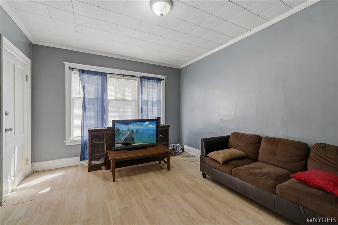 198 Grape Street, Buffalo, New York 14204, Buffalo, New York 14204, 4 Bedrooms Bedrooms, 8 Rooms Rooms,1 BathroomBathrooms,Residential,For Sale,198 Grape Street, Buffalo, New York 14204,0,B1672552