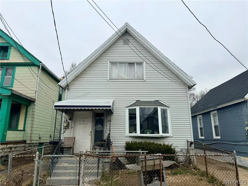 716 Northampton Street, Buffalo, New York 14211, Buffalo, New York 14211, 3 Bedrooms Bedrooms, 6 Rooms Rooms,1 BathroomBathrooms,Residential,For Sale,716 Northampton Street, Buffalo, New York 14211,0,B1670765