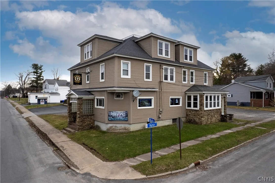 471 Main Street, Whitestown, New York 13417, Whitestown, New York 13417, ,Commercial Sale,For Sale,471 Main Street, Whitestown, New York 13417,0,S1667675
