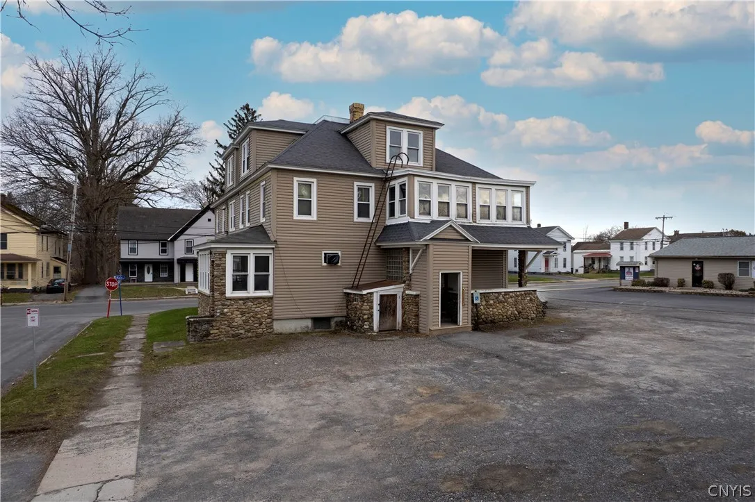471 Main Street, Whitestown, New York 13417, Whitestown, New York 13417, ,Commercial Sale,For Sale,471 Main Street, Whitestown, New York 13417,0,S1667675
