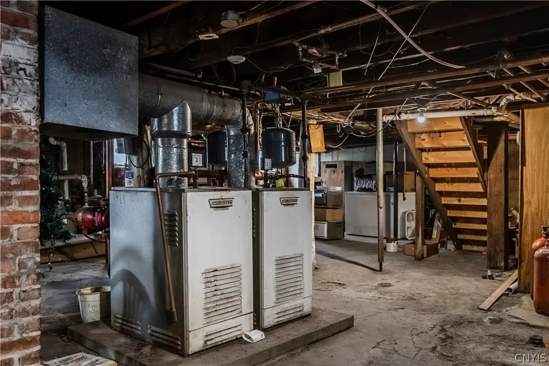 471 Main Street, Whitestown, New York 13417, Whitestown, New York 13417, ,Commercial Sale,For Sale,471 Main Street, Whitestown, New York 13417,0,S1667675