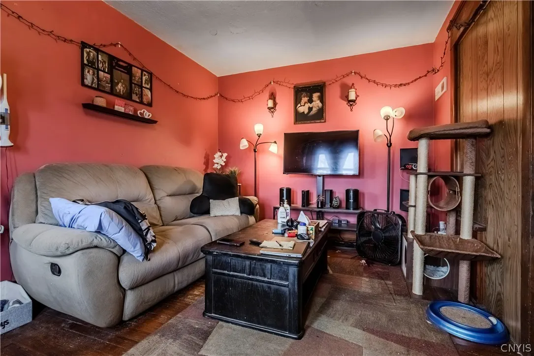 471 Main Street, Whitestown, New York 13417, Whitestown, New York 13417, ,Commercial Sale,For Sale,471 Main Street, Whitestown, New York 13417,0,S1667675