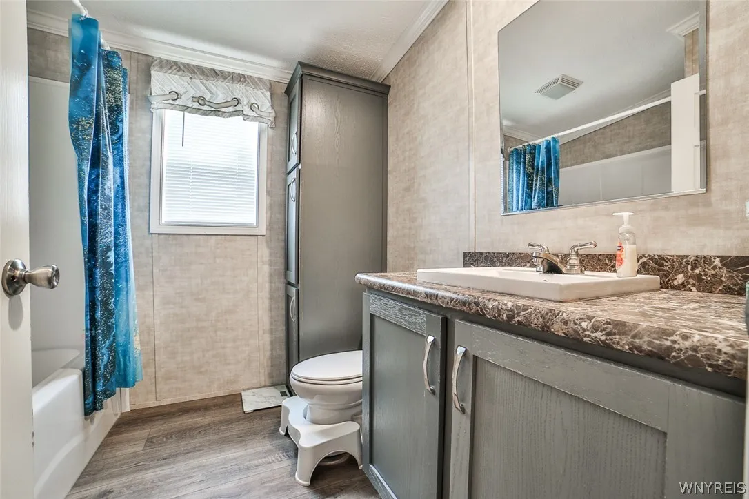1774 Military Road 27, Tonawanda, New York 14217, Tonawanda, New York 14217, 3 Bedroom Bedrooms, 5 Room Rooms,1 BathroomBathrooms,Residential,For Sale,1774 Military Road 27, Tonawanda, New York 14217,0,B1672566