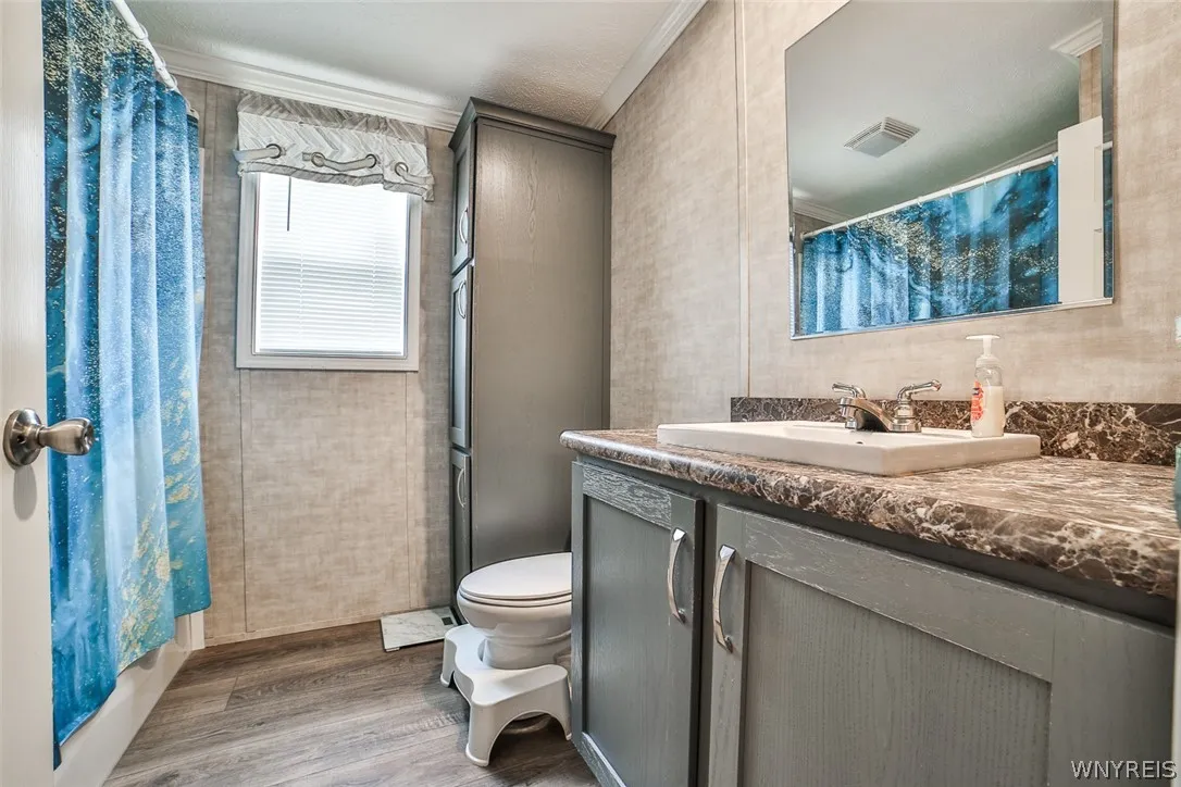 1774 Military Road 27, Tonawanda, New York 14217, Tonawanda, New York 14217, 3 Bedroom Bedrooms, 5 Room Rooms,1 BathroomBathrooms,Residential,For Sale,1774 Military Road 27, Tonawanda, New York 14217,0,B1672566