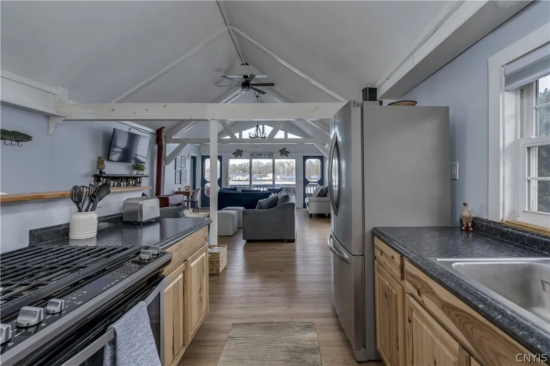 11917 County Route 125, Lyme, New York 13622, Lyme, New York 13622, 1 Bedroom Bedrooms, 3 Room Rooms,1 BathroomBathrooms,Residential,For Sale,11917 County Route 125, Lyme, New York 13622,0,S1672428
