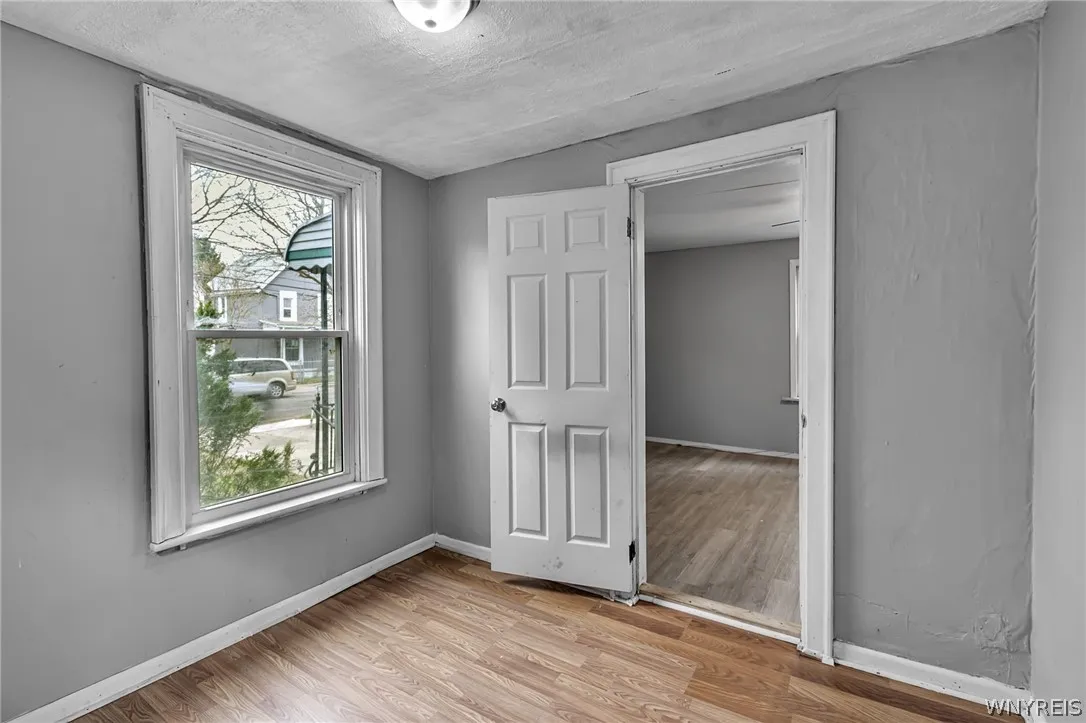 53 Sirret Street, Buffalo, New York 14220, Buffalo, New York 14220, 5 Bedrooms Bedrooms, ,2 BathroomsBathrooms,Residential,For Sale,53 Sirret Street, Buffalo, New York 14220,0,B1672519