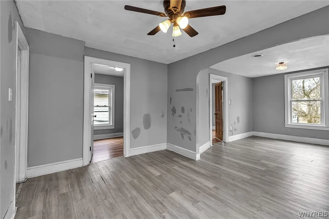 53 Sirret Street, Buffalo, New York 14220, Buffalo, New York 14220, 5 Bedrooms Bedrooms, ,2 BathroomsBathrooms,Residential,For Sale,53 Sirret Street, Buffalo, New York 14220,0,B1672519