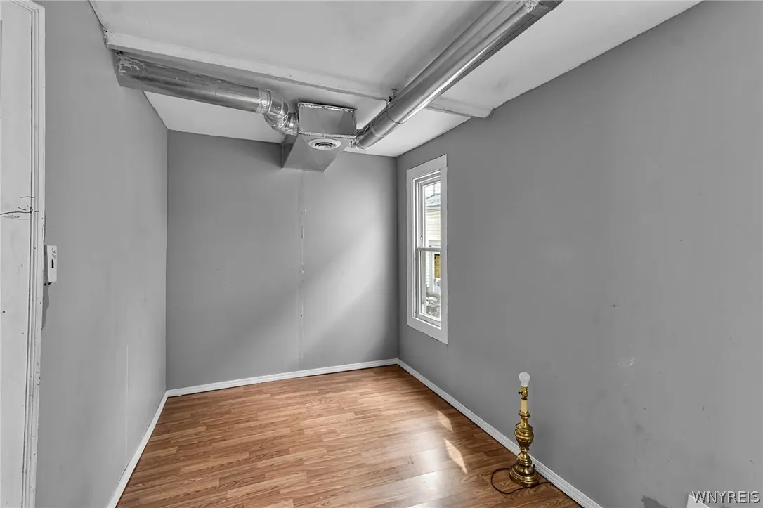 53 Sirret Street, Buffalo, New York 14220, Buffalo, New York 14220, 5 Bedrooms Bedrooms, ,2 BathroomsBathrooms,Residential,For Sale,53 Sirret Street, Buffalo, New York 14220,0,B1672519