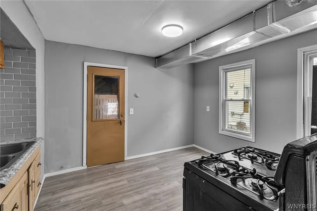 53 Sirret Street, Buffalo, New York 14220, Buffalo, New York 14220, 5 Bedrooms Bedrooms, ,2 BathroomsBathrooms,Residential,For Sale,53 Sirret Street, Buffalo, New York 14220,0,B1672519
