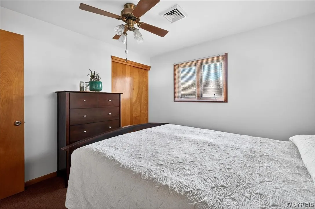 49 Boxwood Circle, Hamburg, New York 14075, Hamburg, New York 14075, 3 Bedrooms Bedrooms, 10 Rooms Rooms,1 BathroomBathrooms,Residential,For Sale,49 Boxwood Circle, Hamburg, New York 14075,0,B1669405