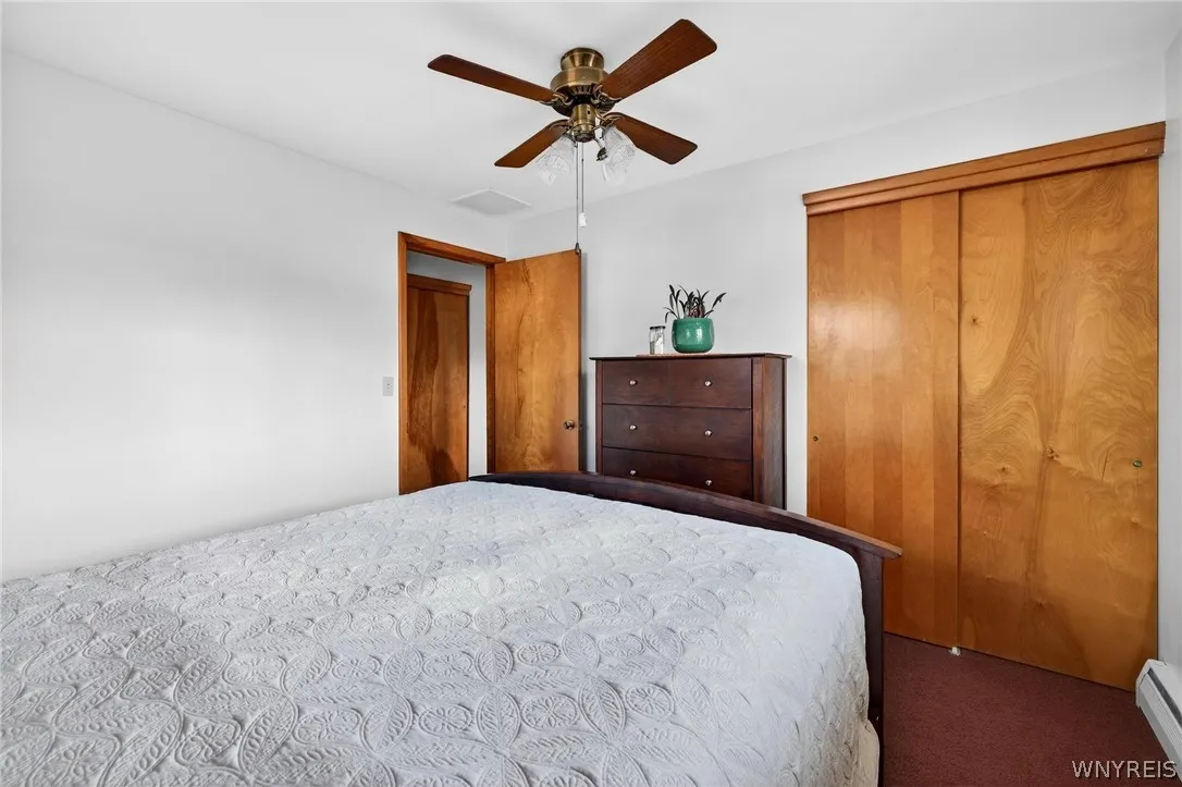 49 Boxwood Circle, Hamburg, New York 14075, Hamburg, New York 14075, 3 Bedrooms Bedrooms, 10 Rooms Rooms,1 BathroomBathrooms,Residential,For Sale,49 Boxwood Circle, Hamburg, New York 14075,0,B1669405