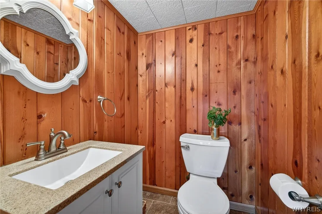 49 Boxwood Circle, Hamburg, New York 14075, Hamburg, New York 14075, 3 Bedrooms Bedrooms, 10 Rooms Rooms,1 BathroomBathrooms,Residential,For Sale,49 Boxwood Circle, Hamburg, New York 14075,0,B1669405