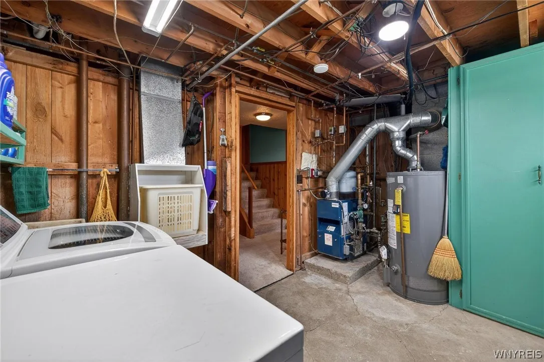 49 Boxwood Circle, Hamburg, New York 14075, Hamburg, New York 14075, 3 Bedrooms Bedrooms, 10 Rooms Rooms,1 BathroomBathrooms,Residential,For Sale,49 Boxwood Circle, Hamburg, New York 14075,0,B1669405